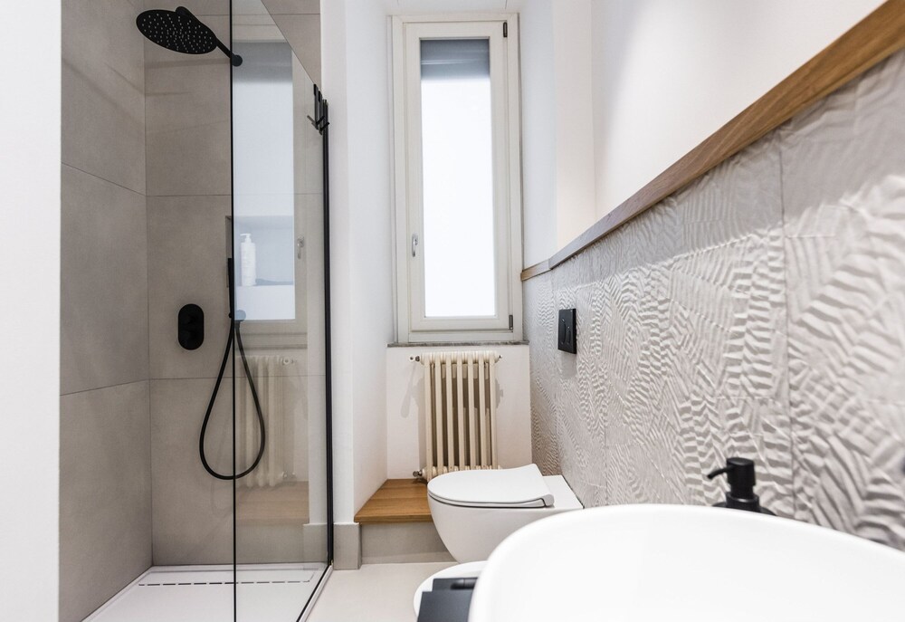 Agata Apartment With Balcony by Wonderful Italy