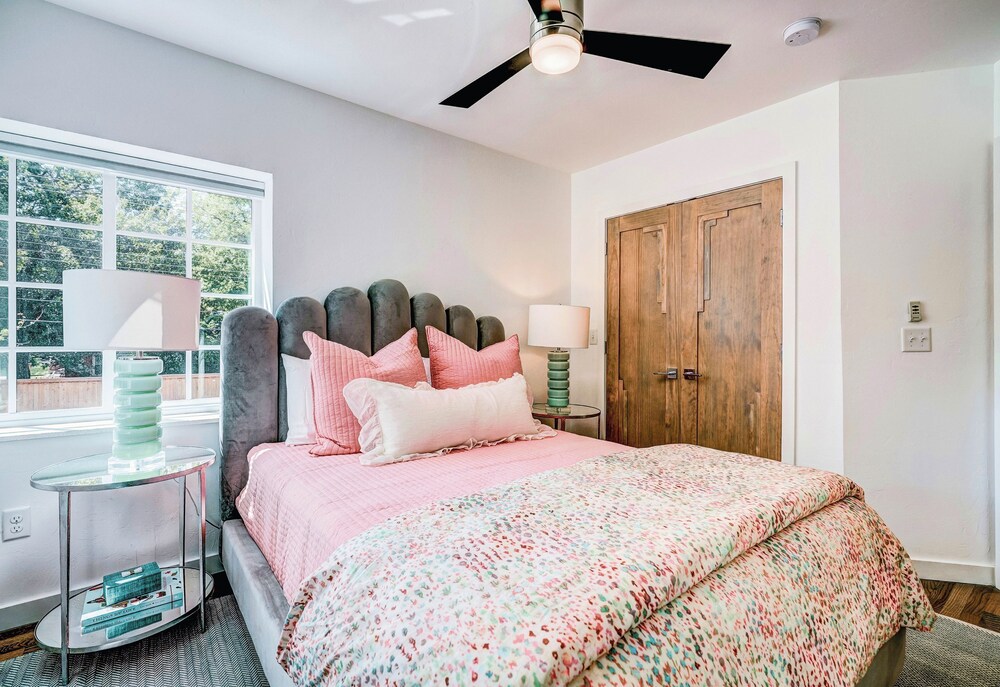 6BR Near OU Campus I Great for Big Groups 1010