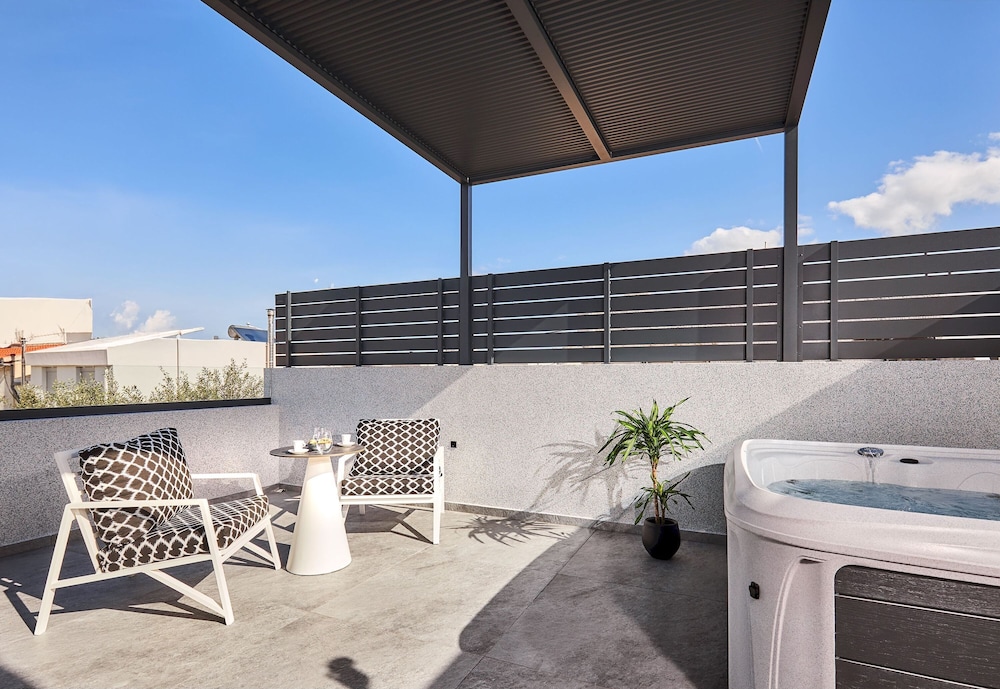 Grey Stones Villa by Estia