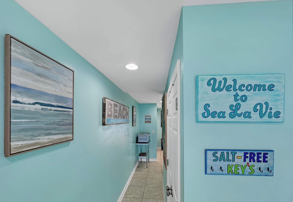 Sea La Vie Studio for 4