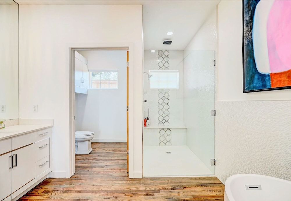 Luxury 5BR House Private Studio 5mins to OU Cha
