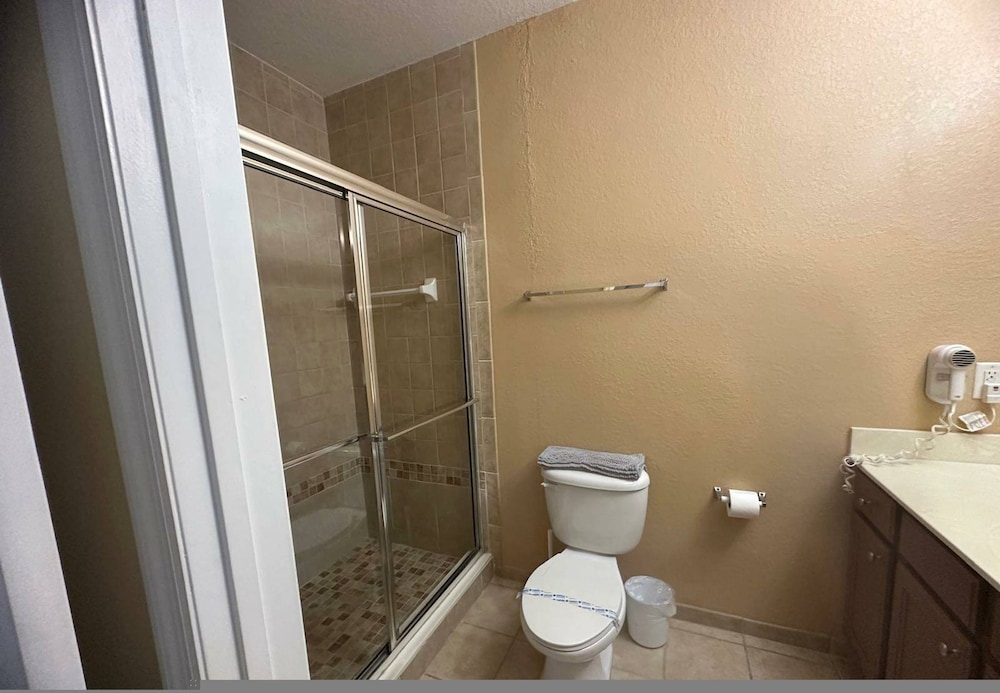 Cozy Condo Just a few Minutes From Disney