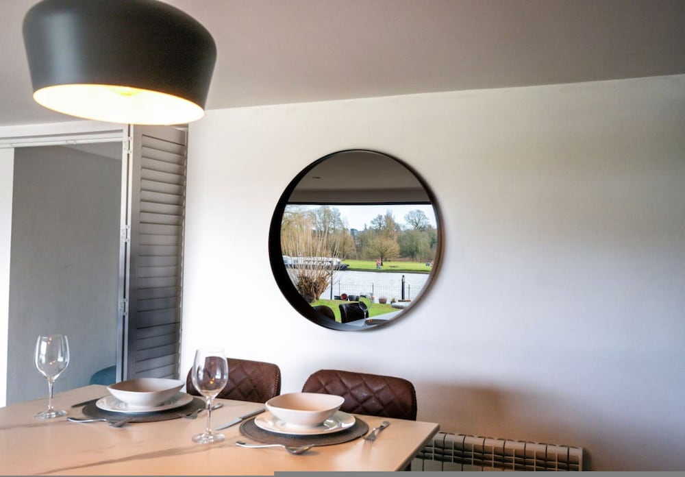 River Cabin Mills Cottage - From 450 Per Night