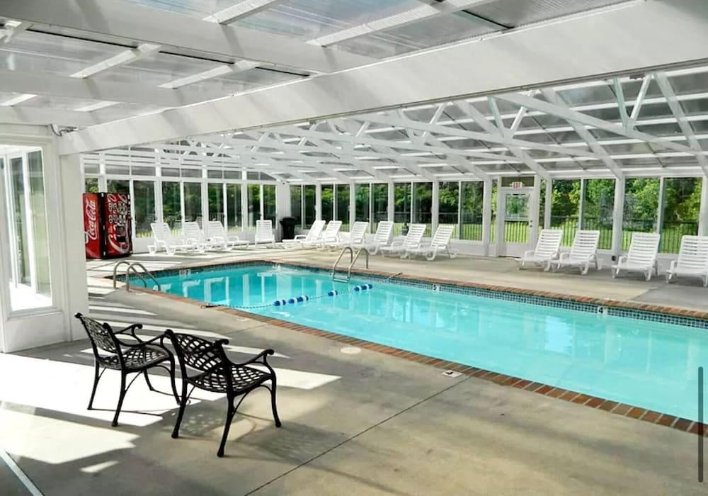 Luxurious Renovated Pool Basketball Playground view 3
