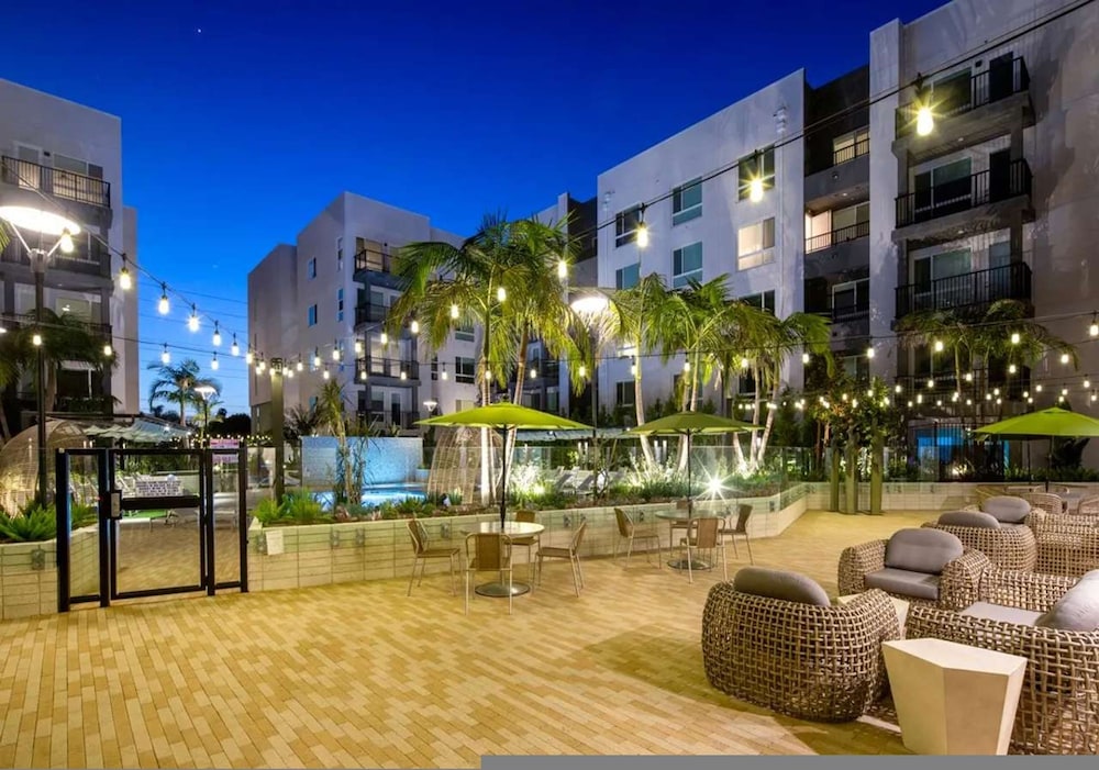 Premium Stay 10 Min From Disneyland With Pool GYM