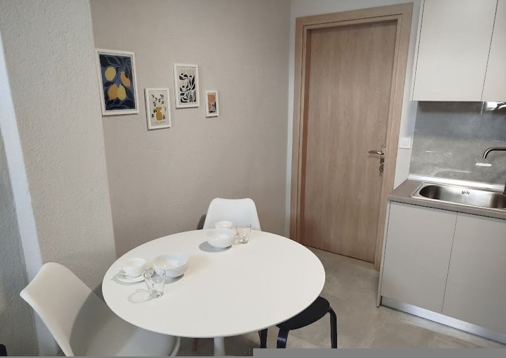 Liana s Stylish House