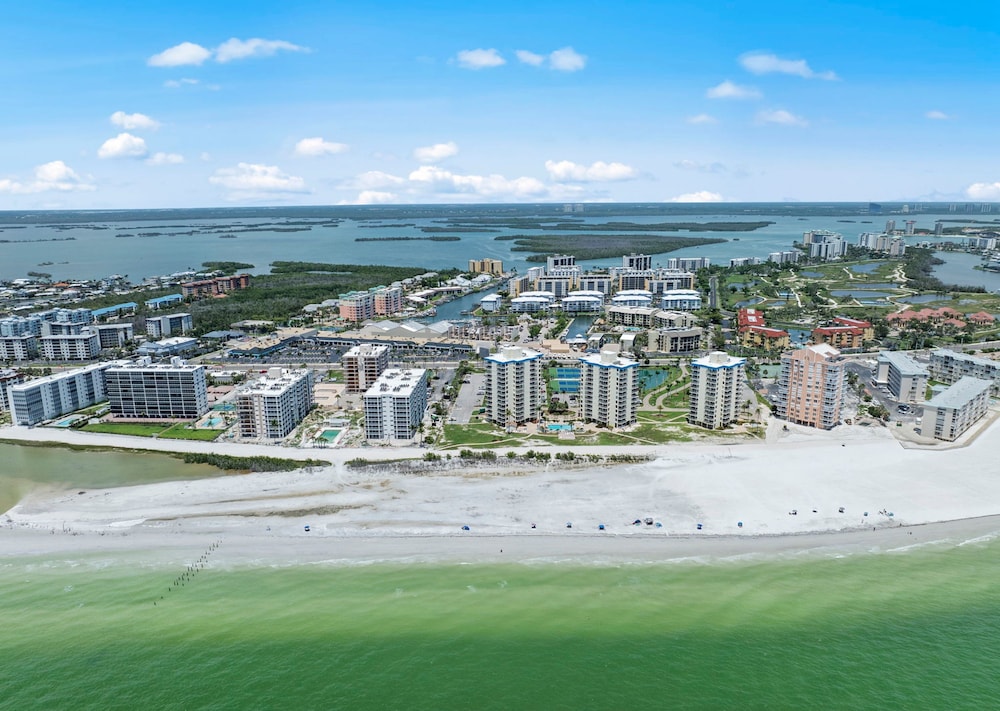 New Luxury Estero Beach Tennis Club 708a