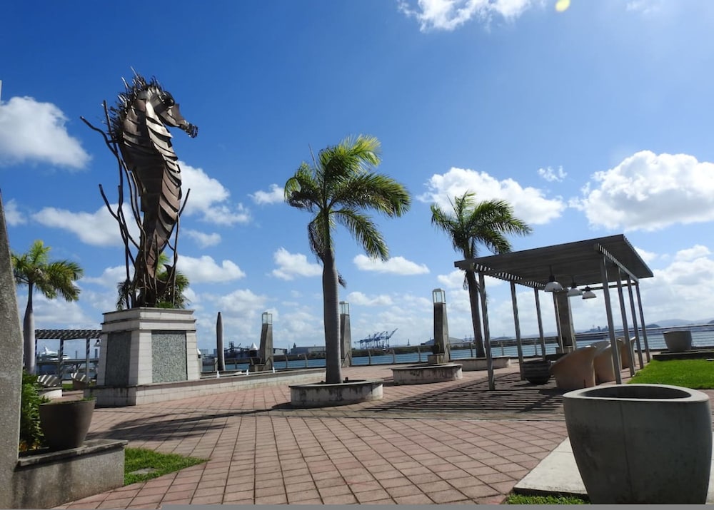 Casa del Sol-a Hospitals Malls Restaurants and Train Ride to Coliseo
