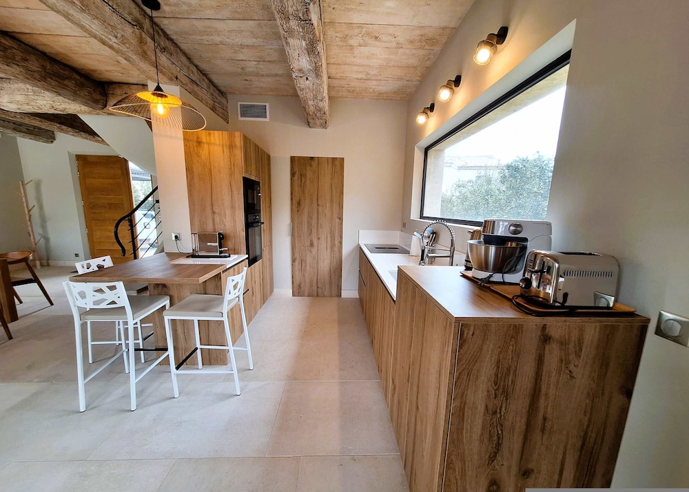 Villa Sorella Your Provencal Escape in the Heart of the Alpilles