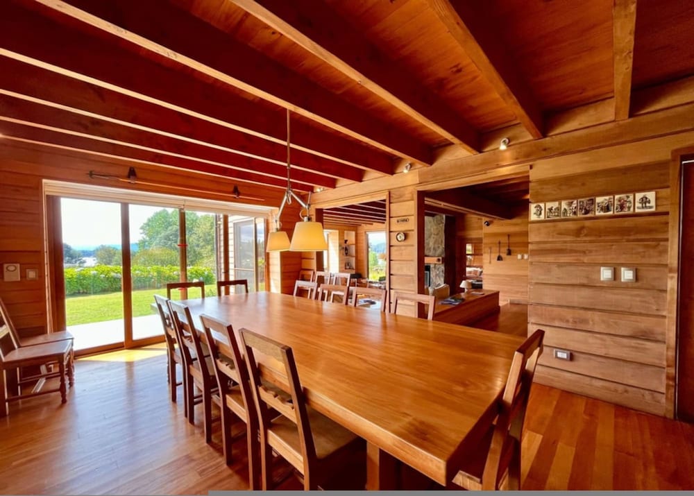 Modern Rustic House Playa El Monje Laundry Wifi