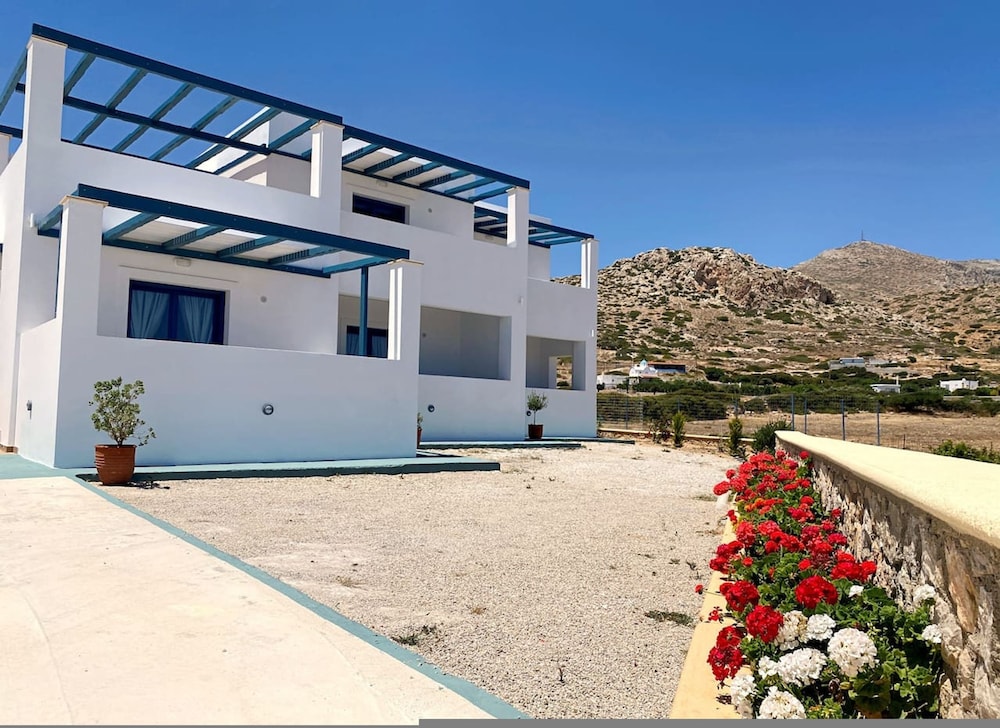 Michail Suites Afiartis Christou Pigadi