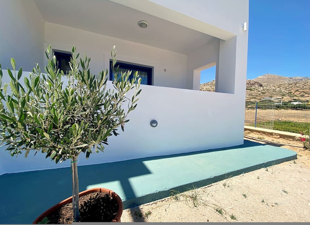 Michail Suites Afiartis Diakoftis