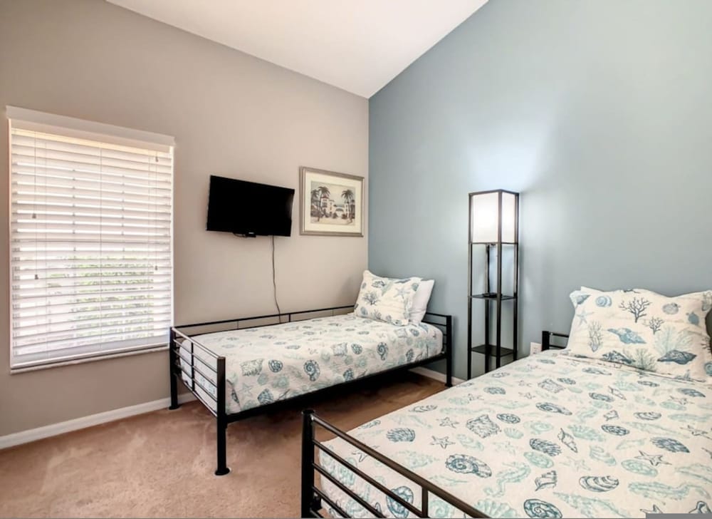 Comfortable Vacation Cottage view 3