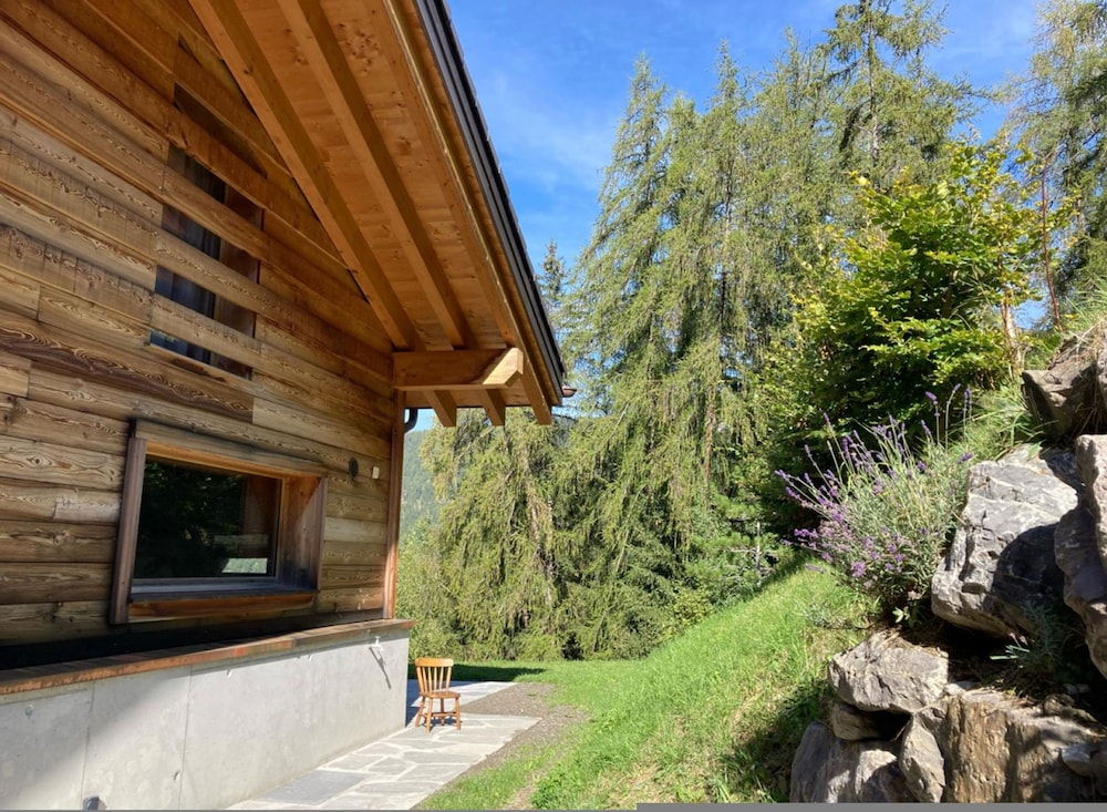 Beautiful Luxury Chalet Roy With Incredible Views