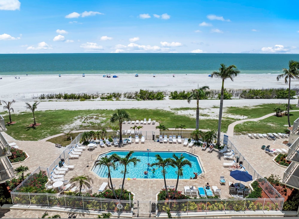 New Luxury Estero Beach Tennis Club 708a