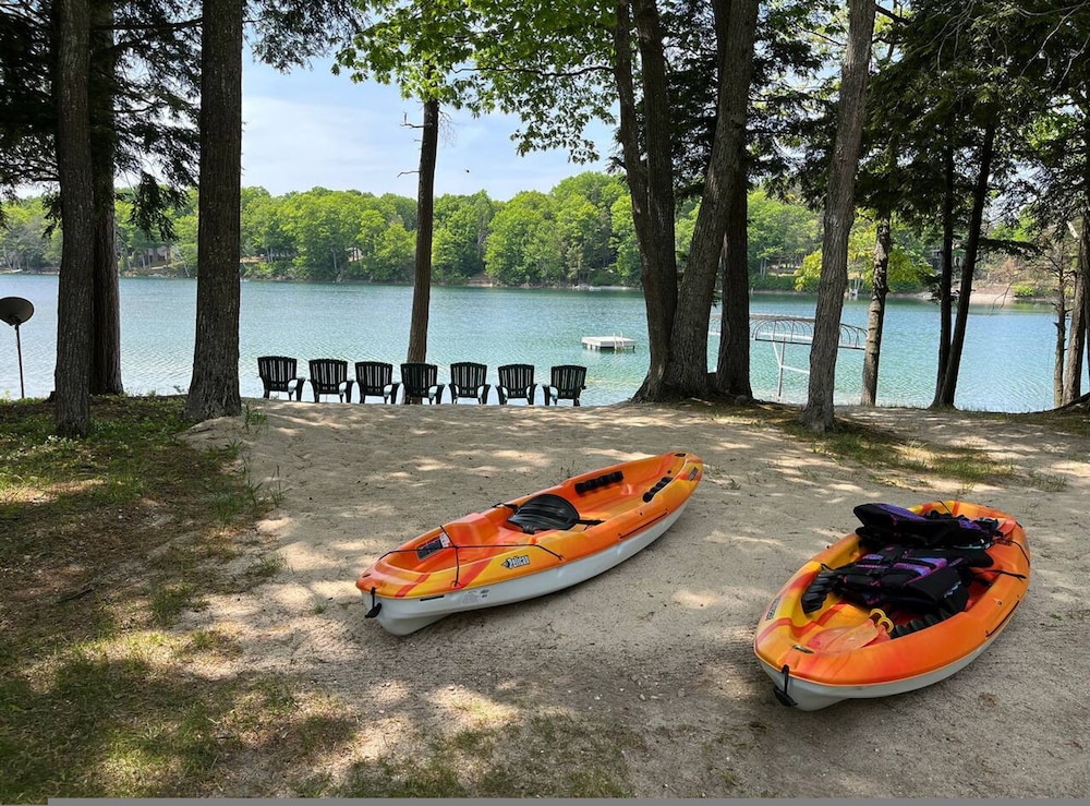 Lakeside Getaway pet Friendly