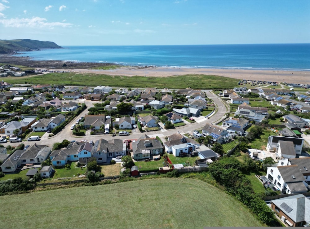 Meadow View in Widemouth Bay