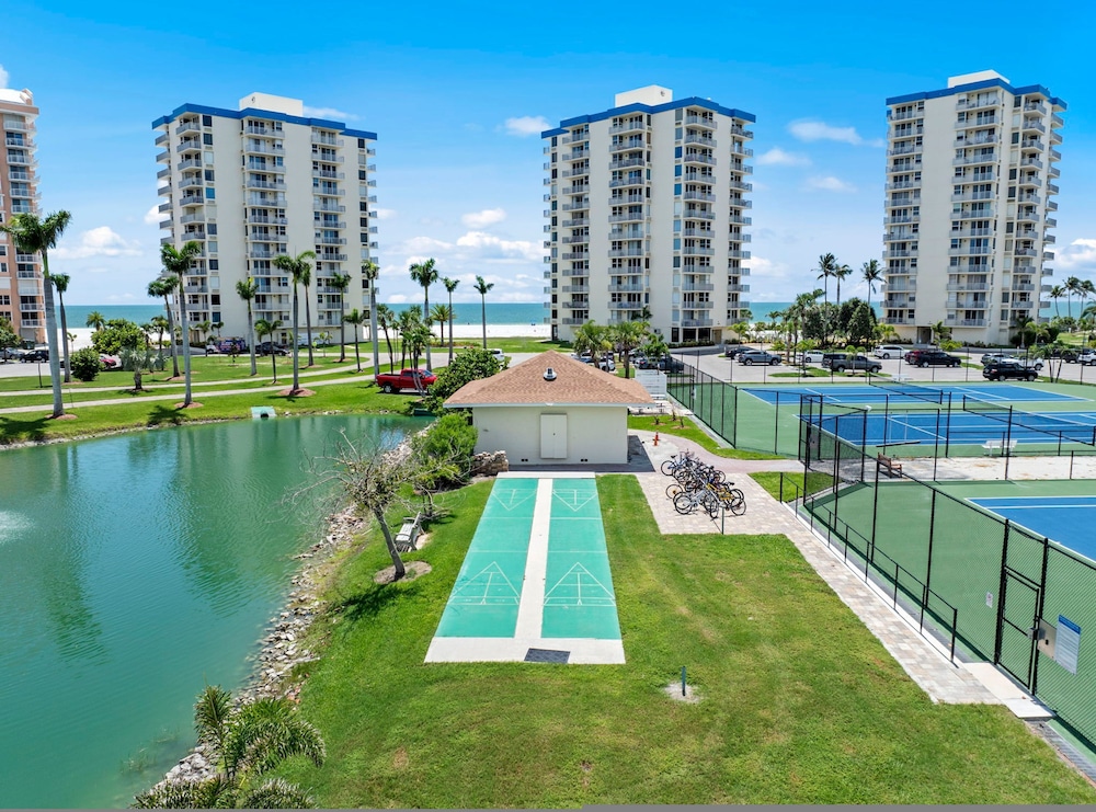 Estero Beach Tennis 1004c Direct Gulf Water Views