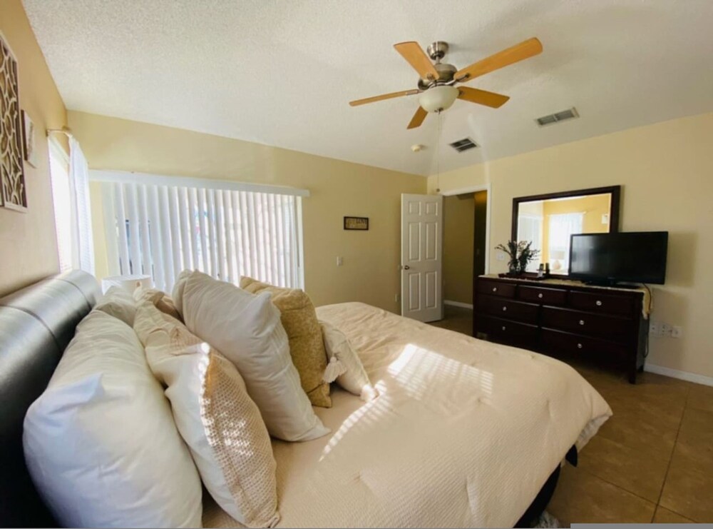 Villa Rosalie at Southern Dunes view 5