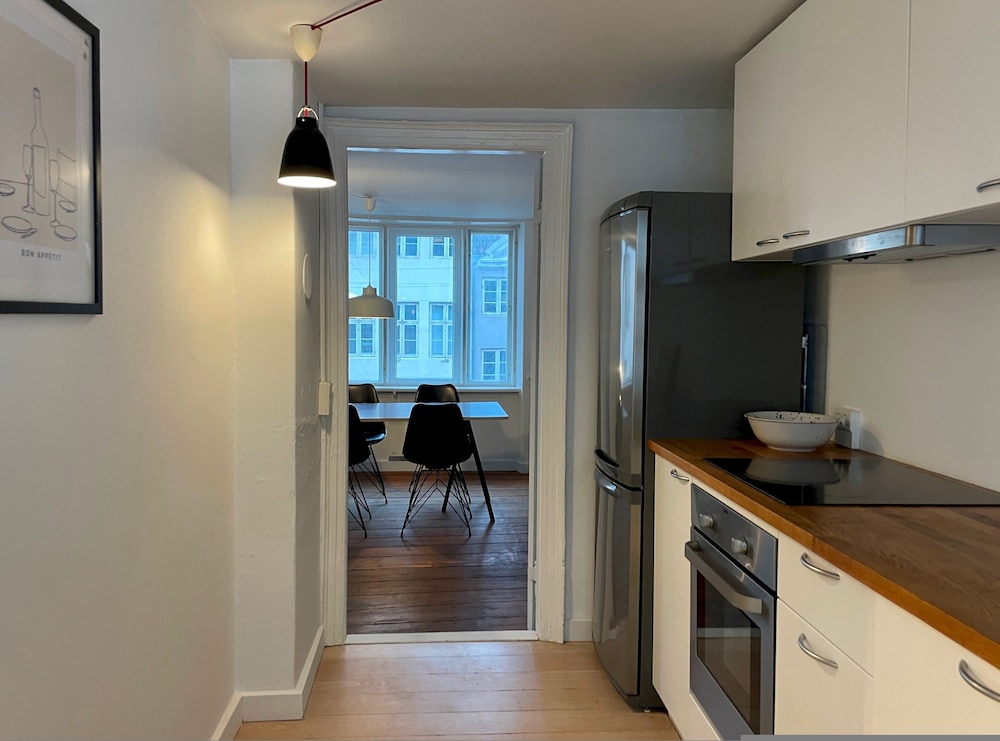 Stylish Apartment - View of The Marble Church