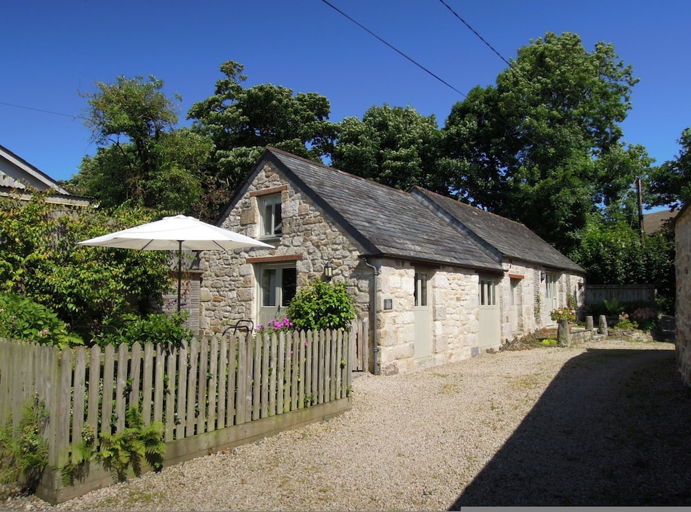The Cider Barn With 2 Bedrooms and 1 Bathrooms