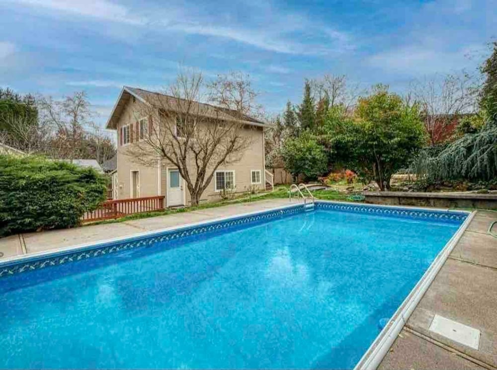 Medford Home and 2 Condos With Pool