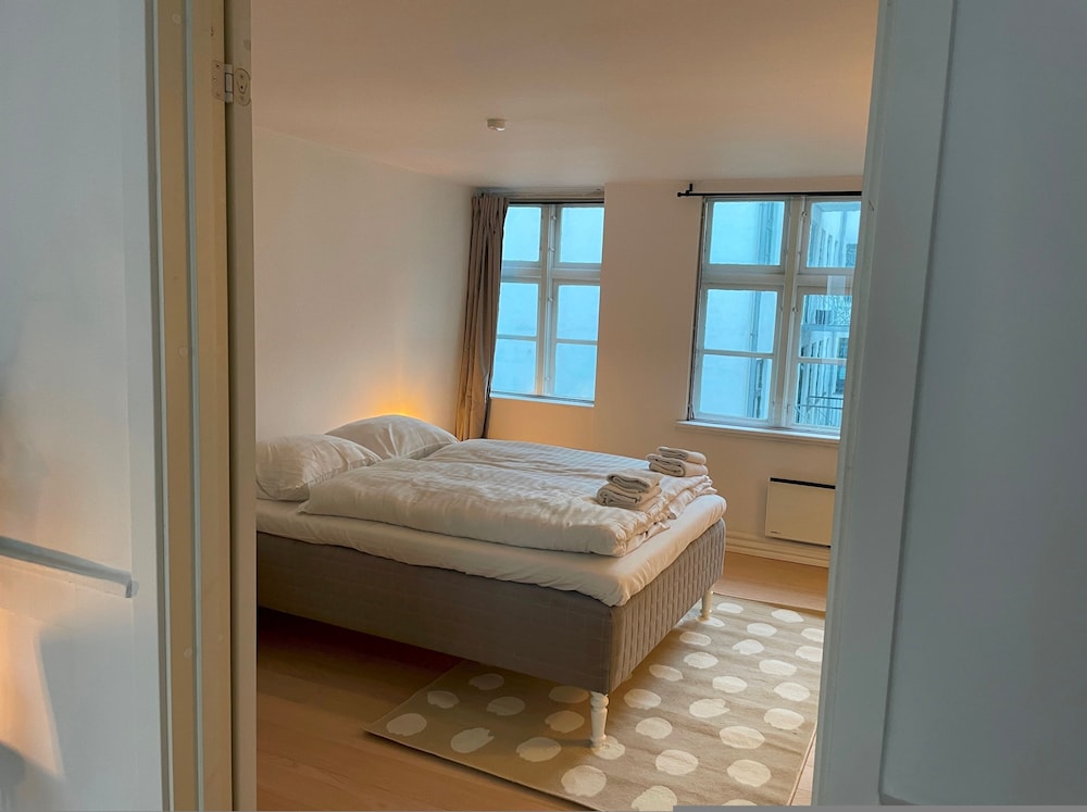 Stylish Apartment - View of The Marble Church