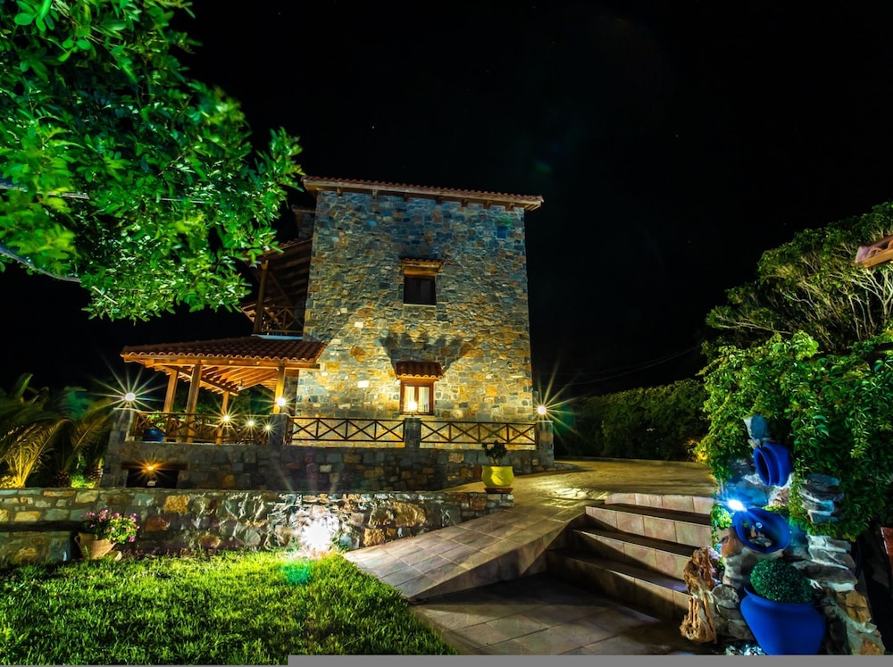Villa Gaia With Private Pool