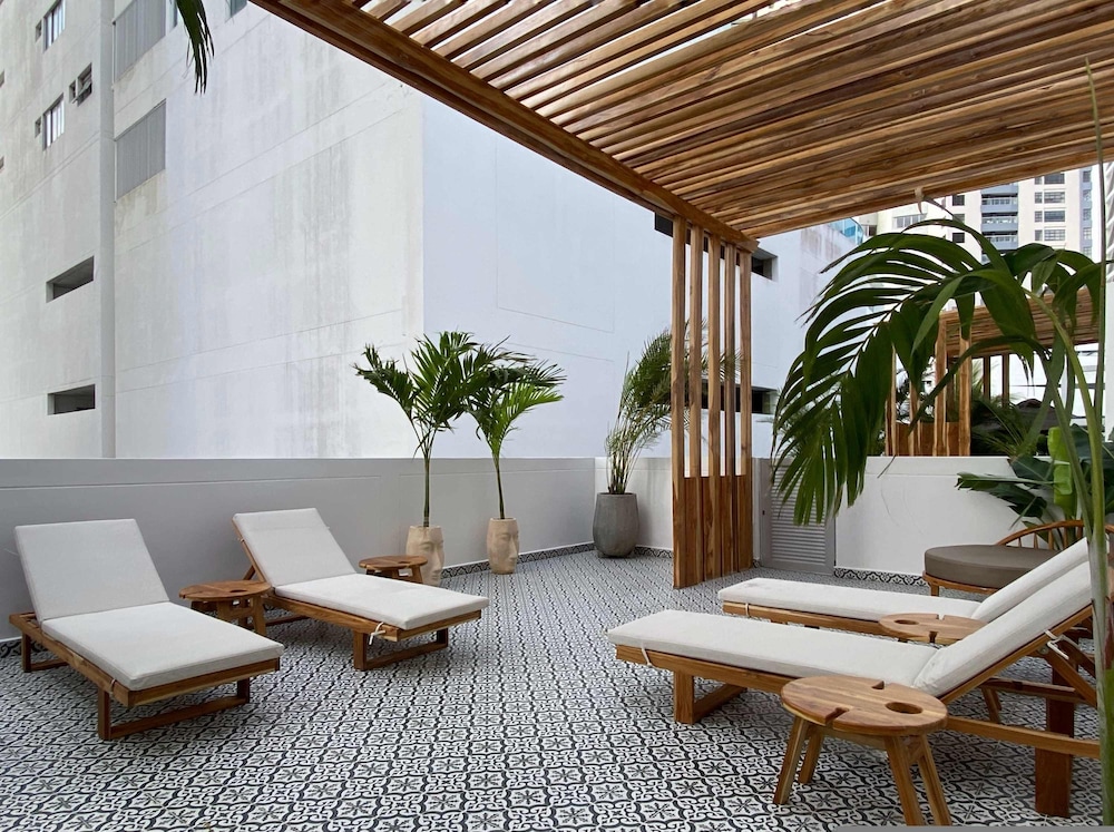 w Cozy Loft w Fantastic Terrace in CTG