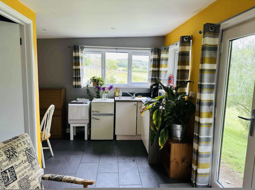 Lydvale Lodge in Lifton