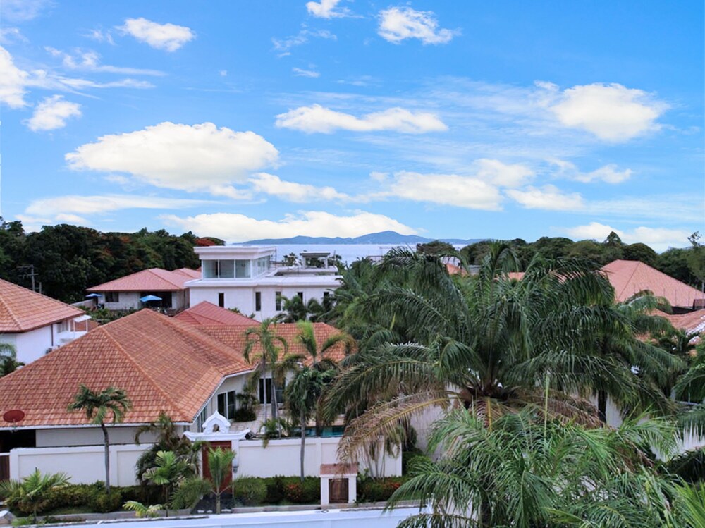 Majestic Seaside Pool Villa view 2