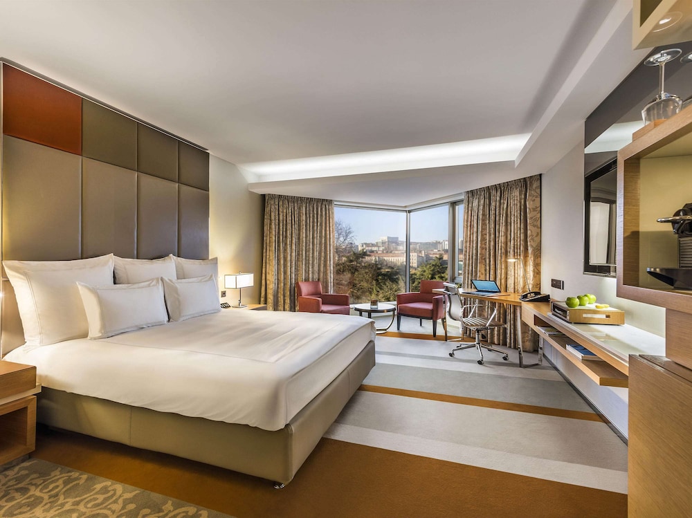 Swissotel The Bosphorus Istanbul - Image 10