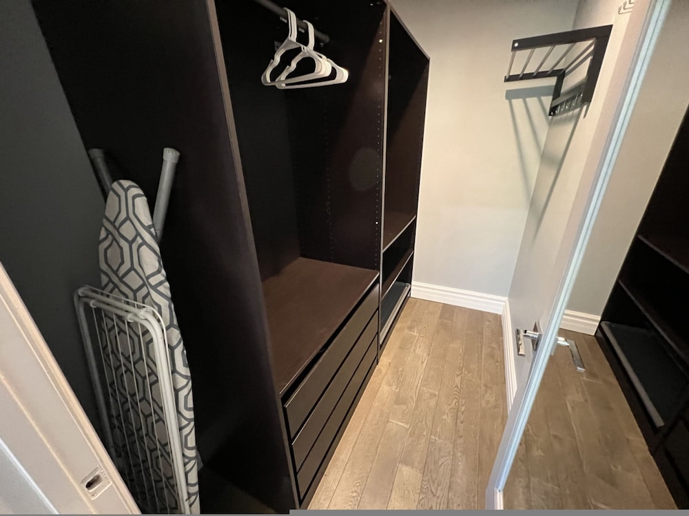 Upscale Modern 4BR Torrance House Built 2018 w Garage Fenced Yard Patio p79