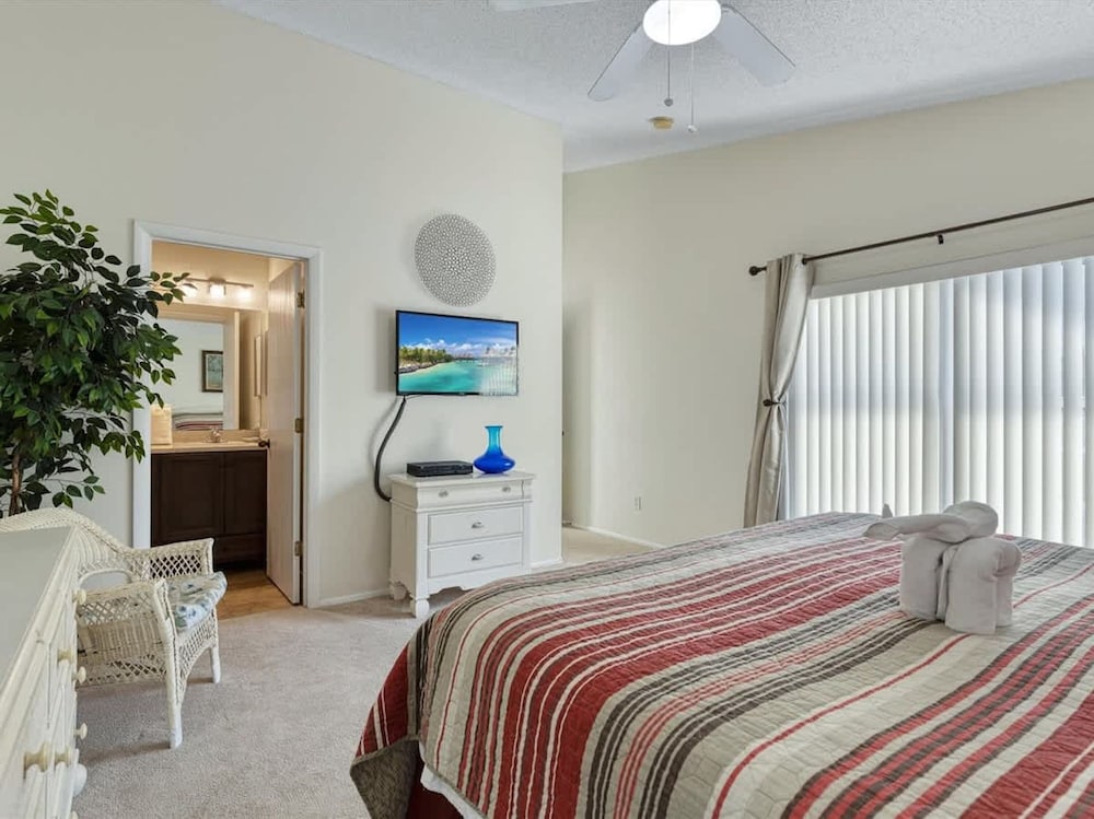 Villa Minutes From Disney 4bd 3Bt Private Pool Games