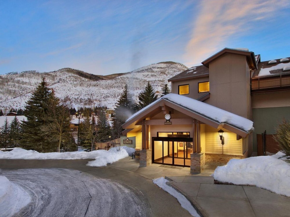 Aspen at Streamside at Vail view 2