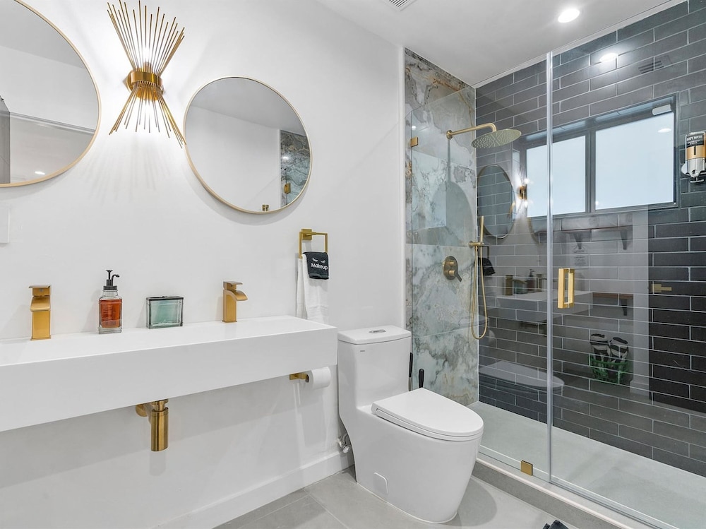 Miami Stay With Pool Luxury