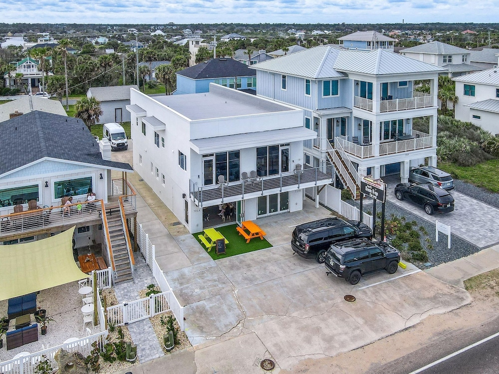 Ocean Front Flagler Beach Sleeps 5 People