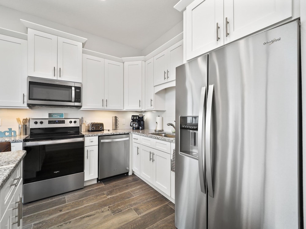 Ocean Front Flagler Beach Sleeps 5 People