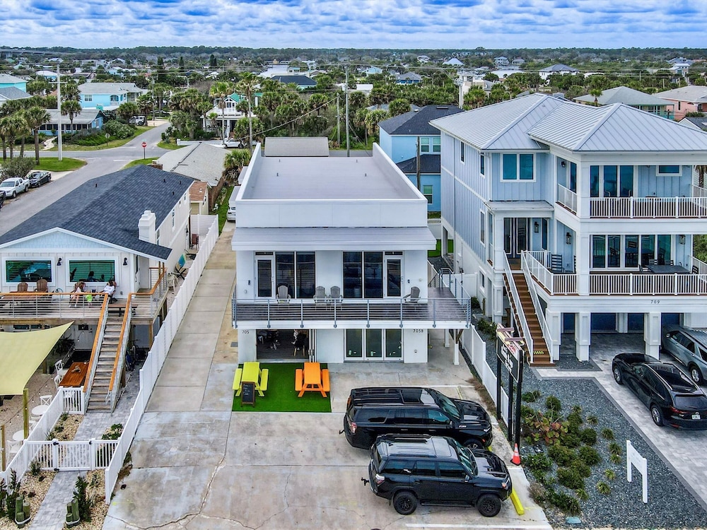 Ocean Front Flagler Beach Sleeps 5 People