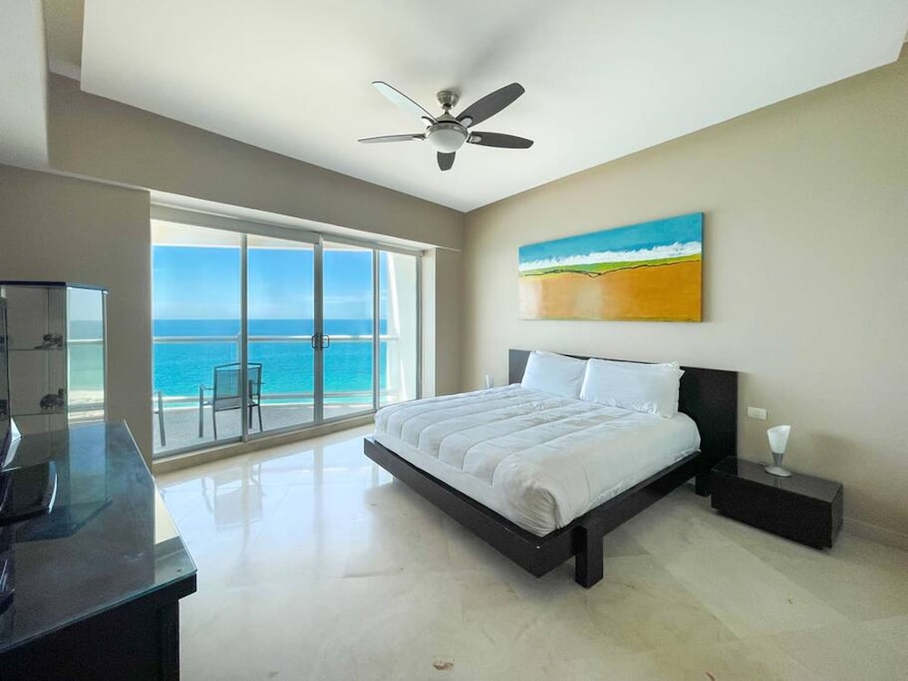 Breathtaking Luxury Oceanfront Condo