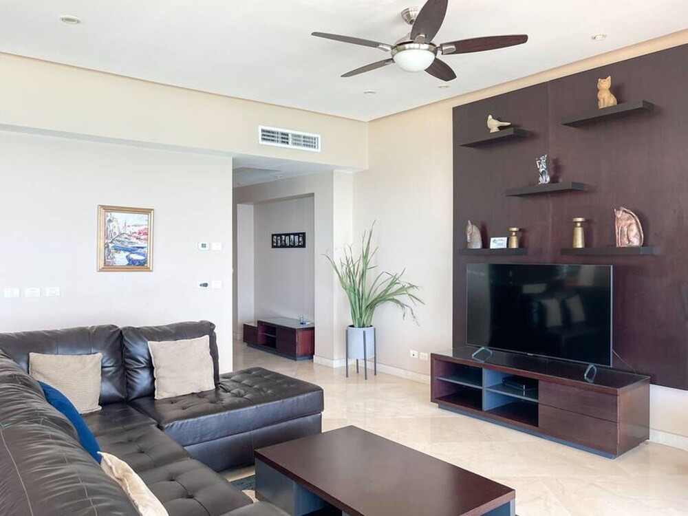 Breathtaking Luxury Oceanfront Condo