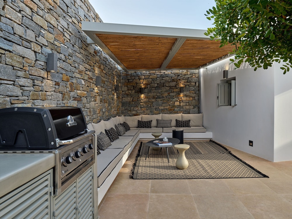 Aegean Hestia Luxury Villa of Paros