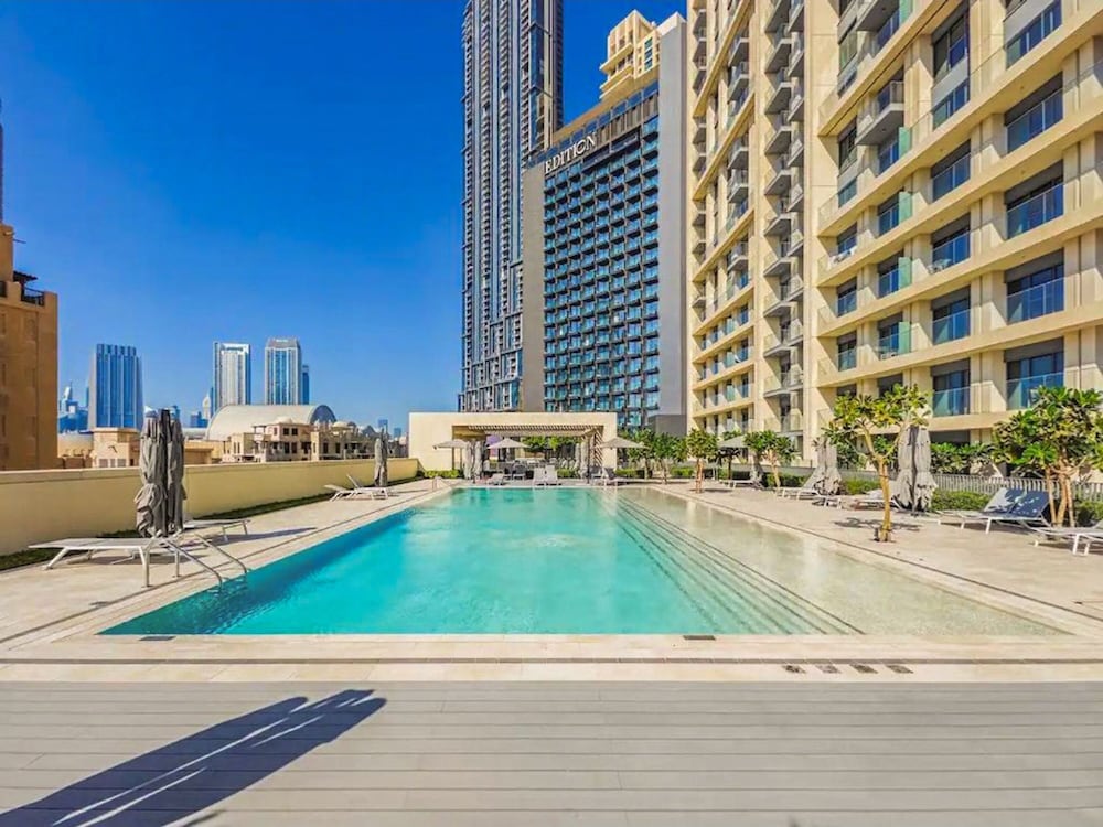 DXB - Burj Royale- 4401 - DT