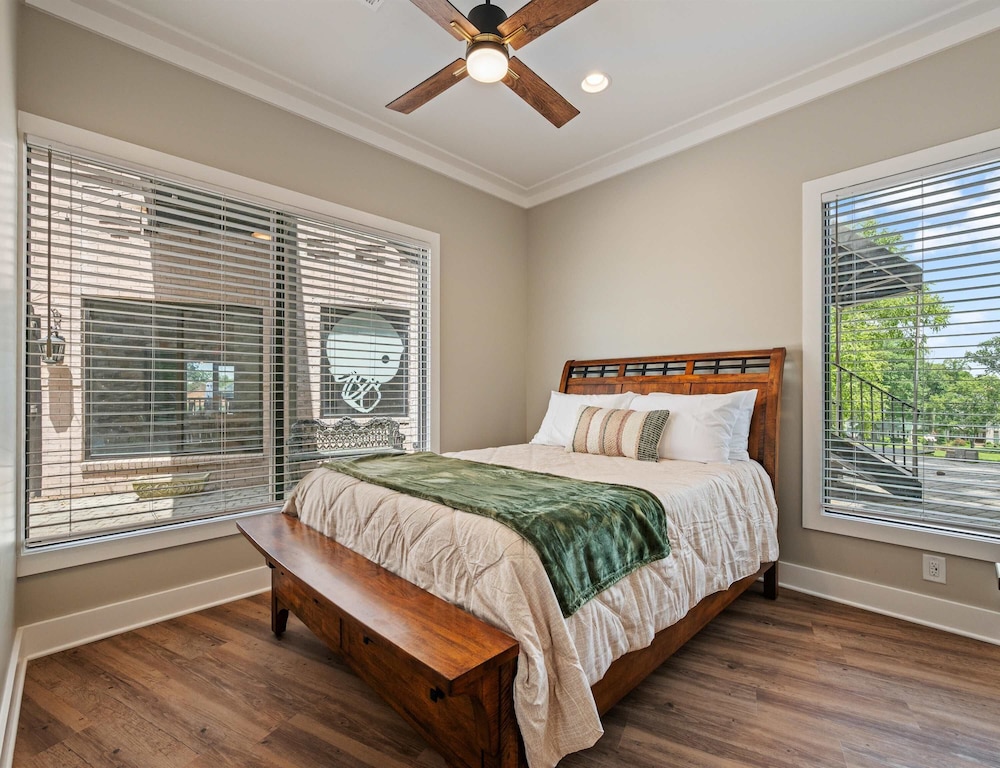 Carters Court Grand Escape