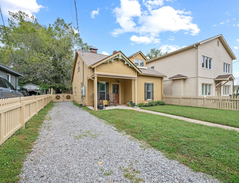 The Franklin House, Home for 6