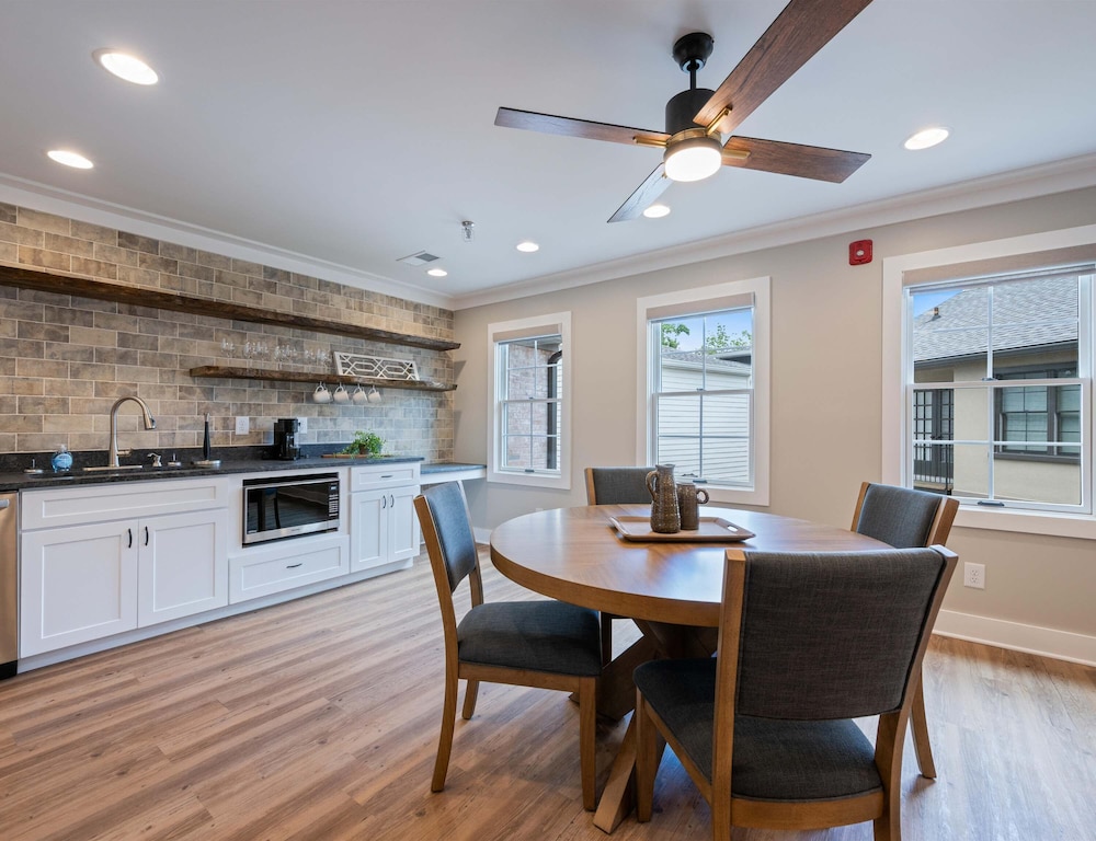 Carters Court Serene Hideaway