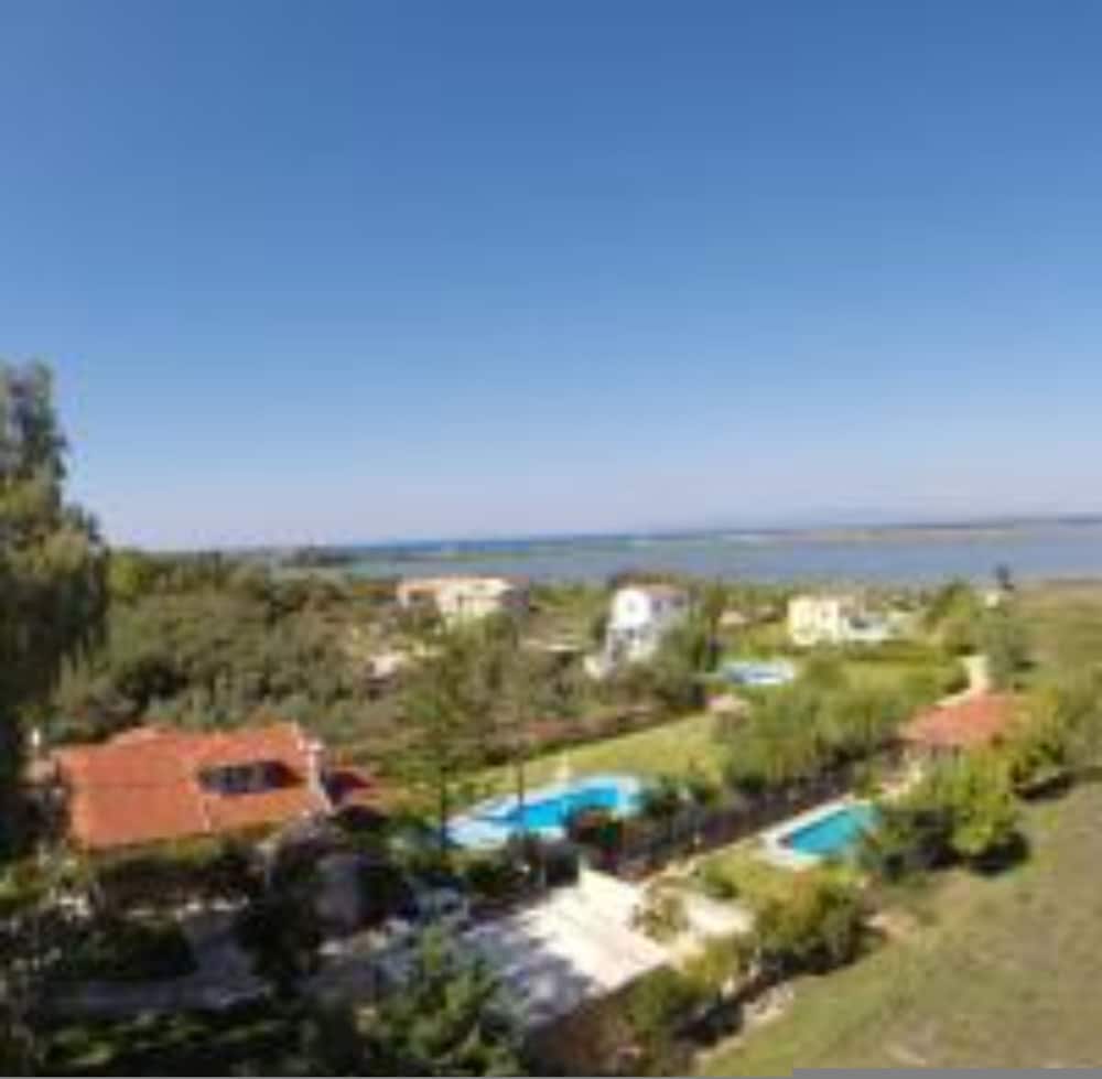Villa Adonis With Private Pool by Lefkadastay