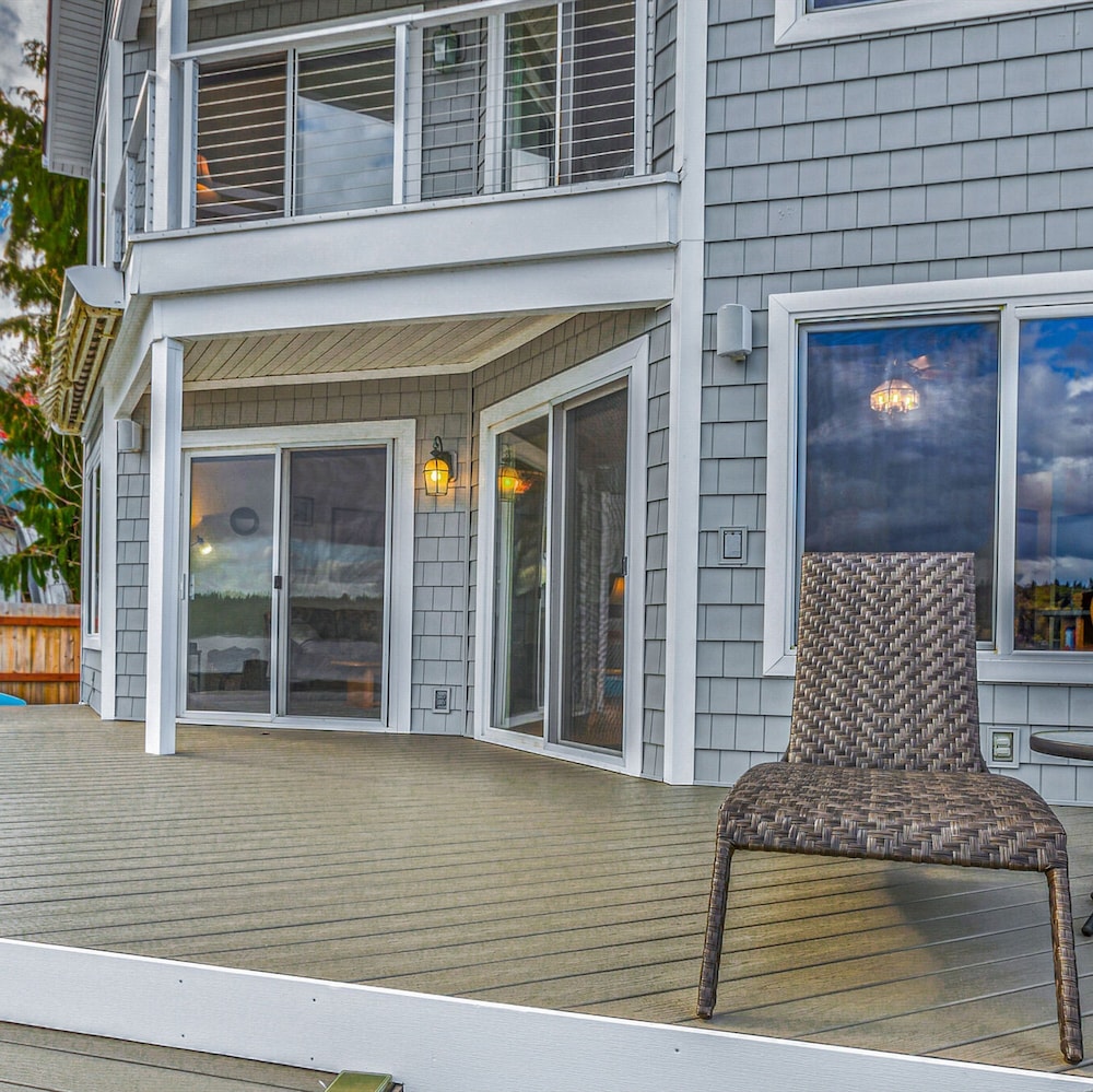 Belfair Beach House in Belfair