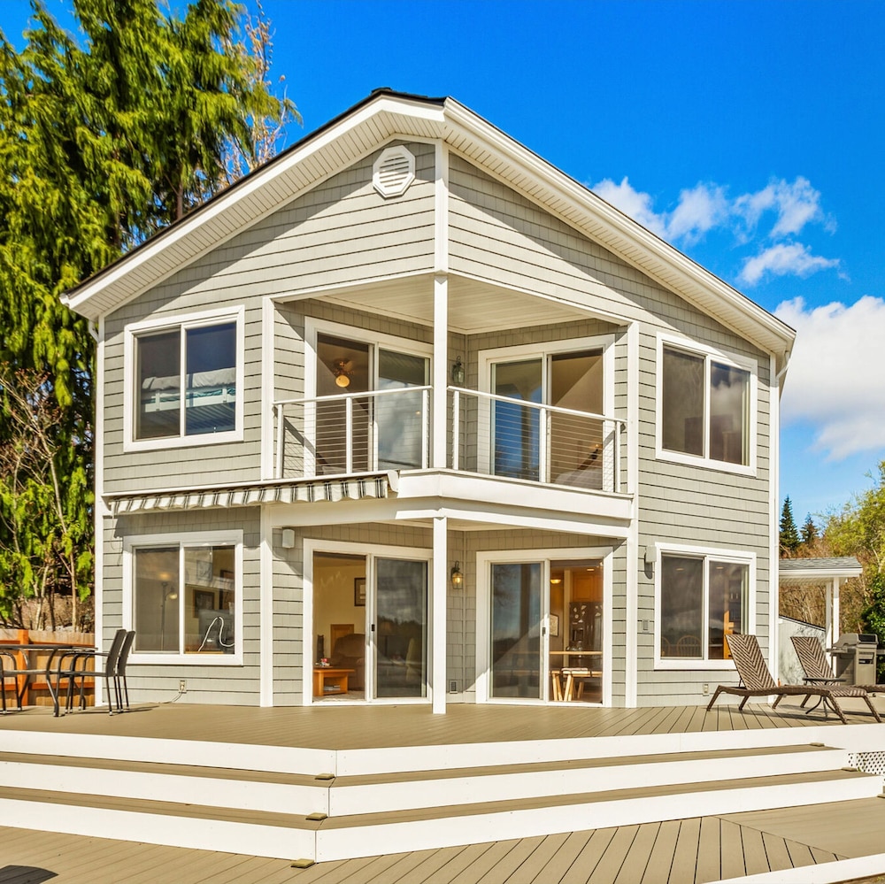 Belfair Beach House in Belfair