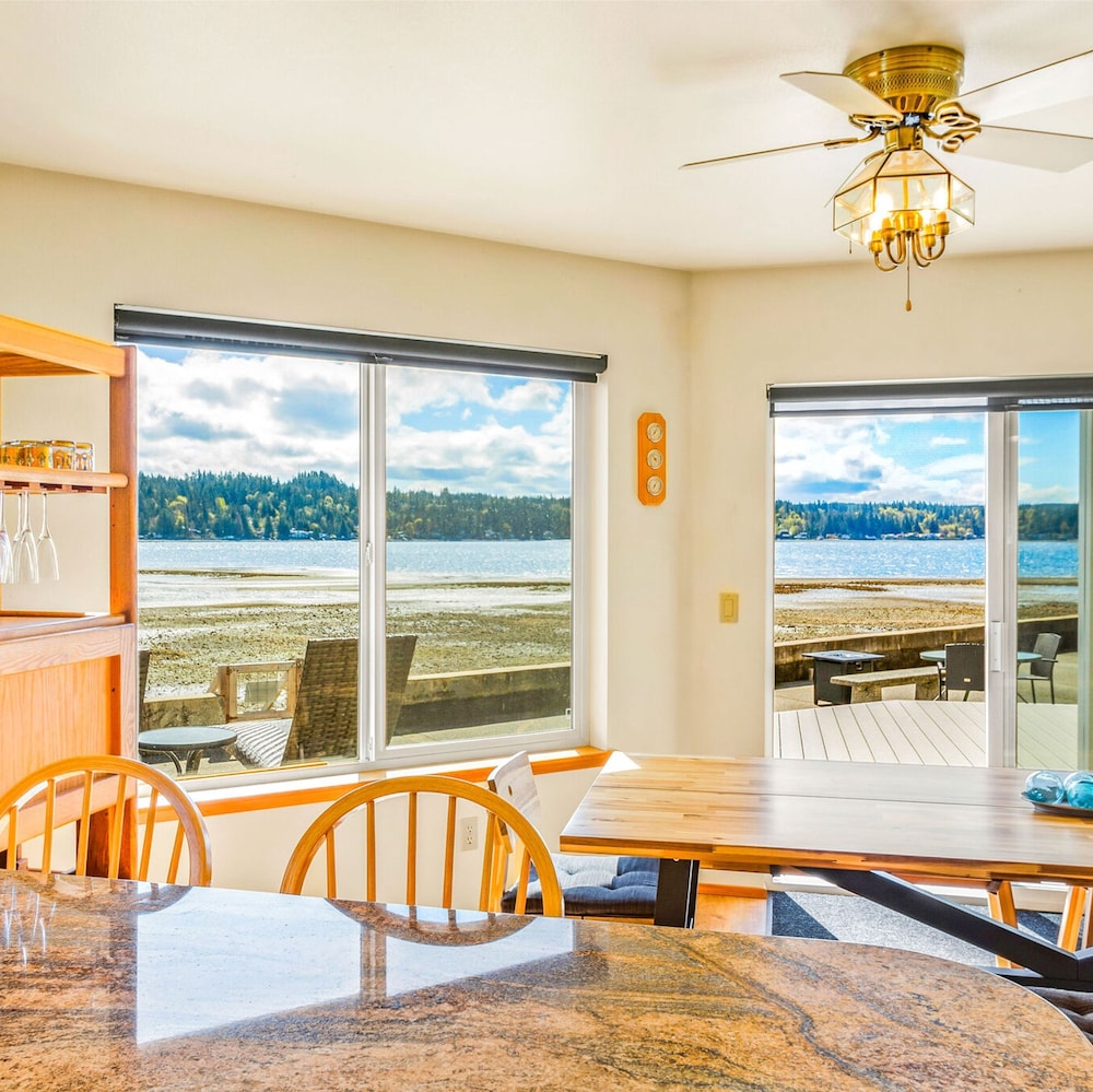 Belfair Beach House in Belfair